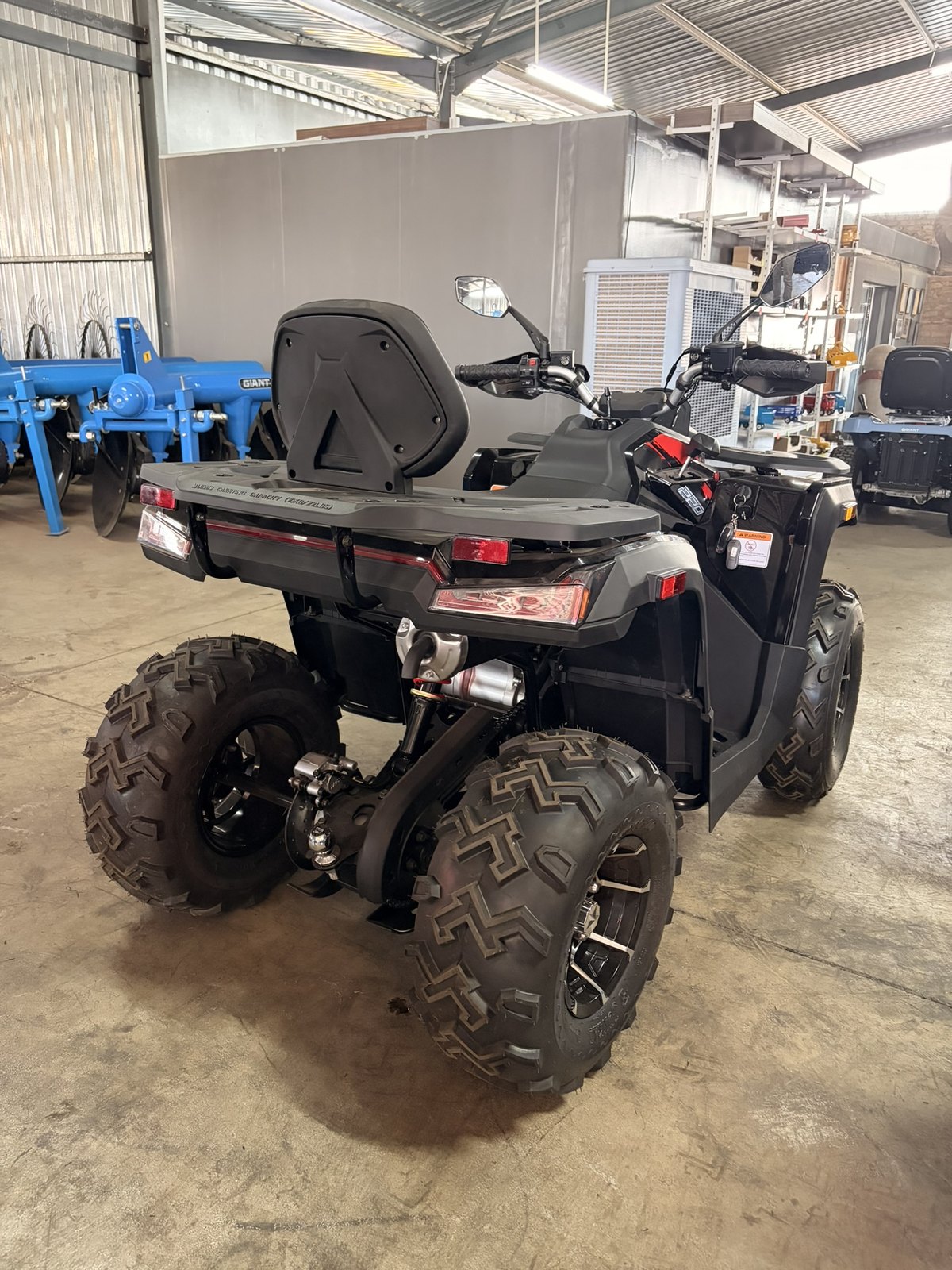 Giant Ranger 220 ATV, rear view