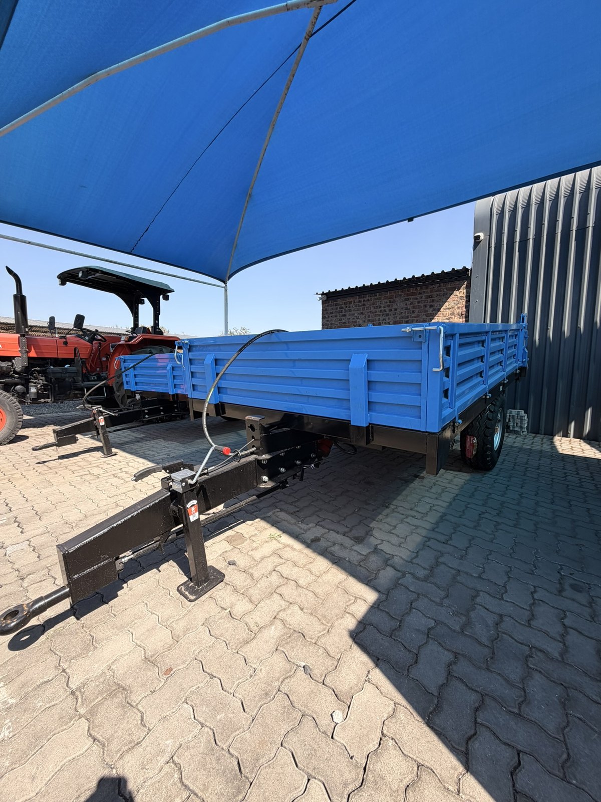 Tipper Trailers, front three-quarter view (frame 2)