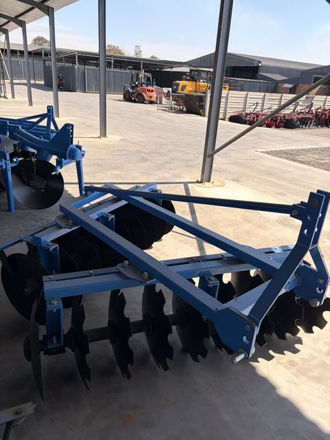 Mounted Disc Harrows, photographed on the supplier's floor (frame 15)